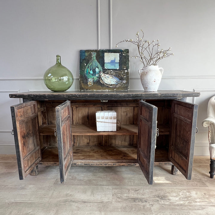 Antique Elm Black Cabinet | Fonteyn