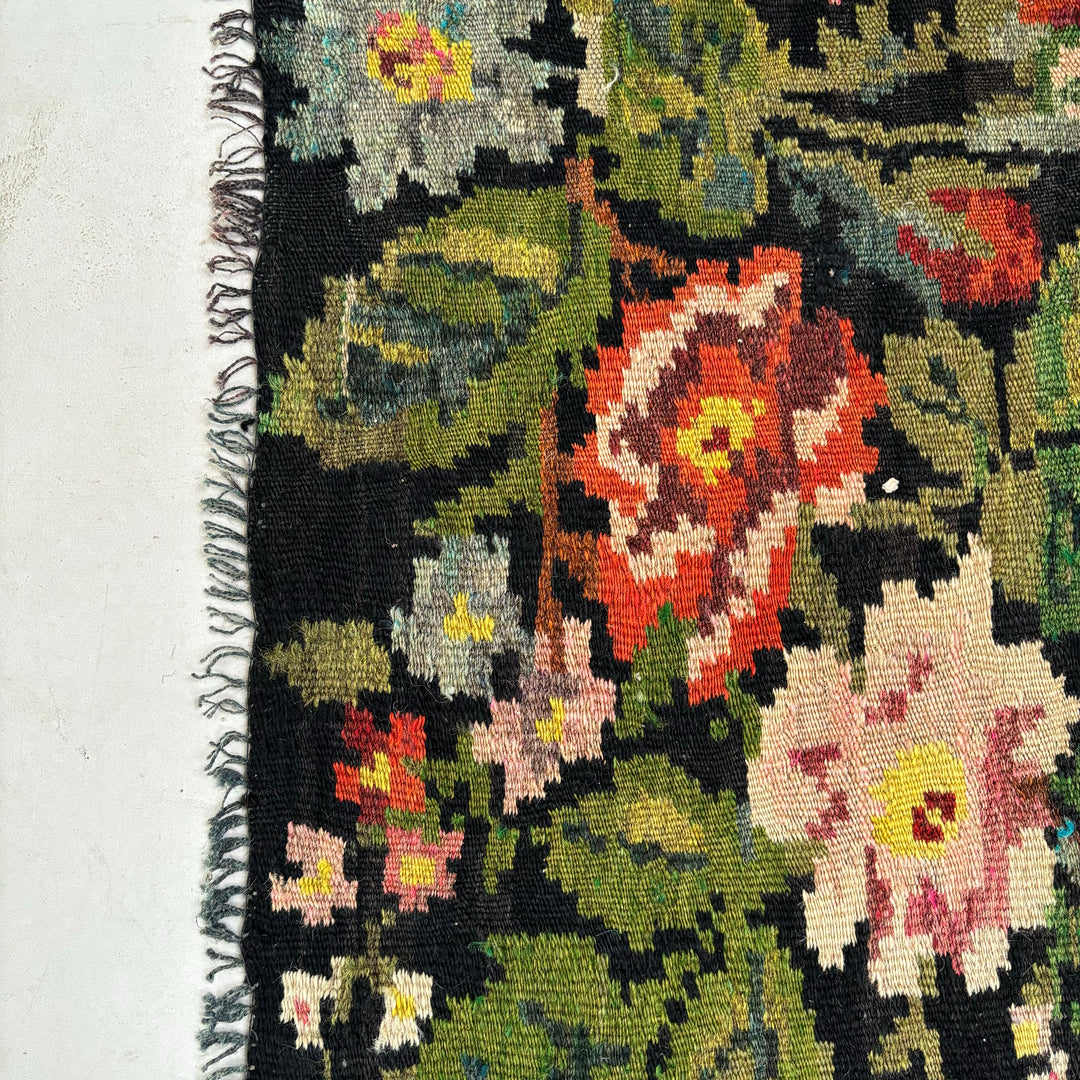 Antique Floral Rug | Daphne 203cm x 194cm