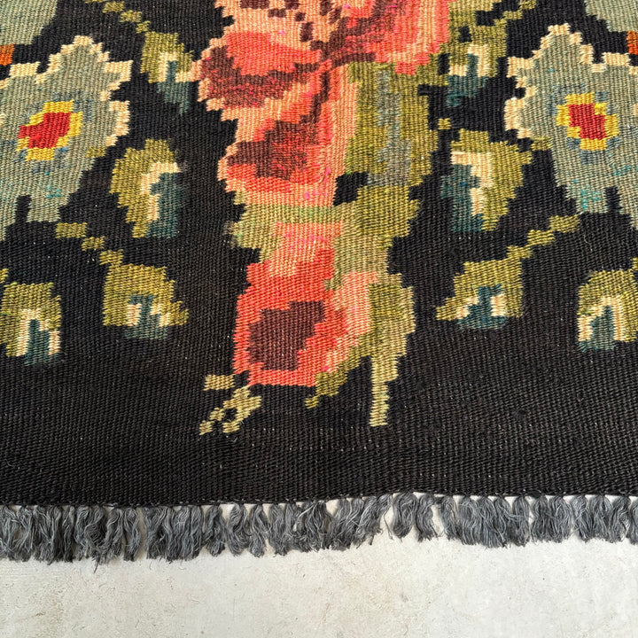 Antique Floral Rug | Layla 153cm x 214cm