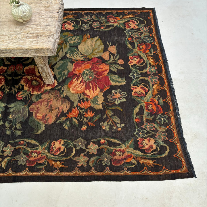 Antique Floral Rug | Phoebe 164cm x 244cm