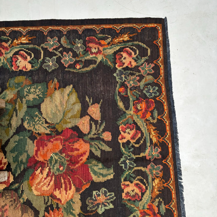 Antique Floral Rug | Phoebe 164cm x 244cm