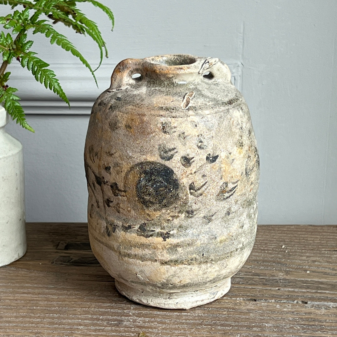 Antique Shipwreck Sawankhalok pottery jar 98010