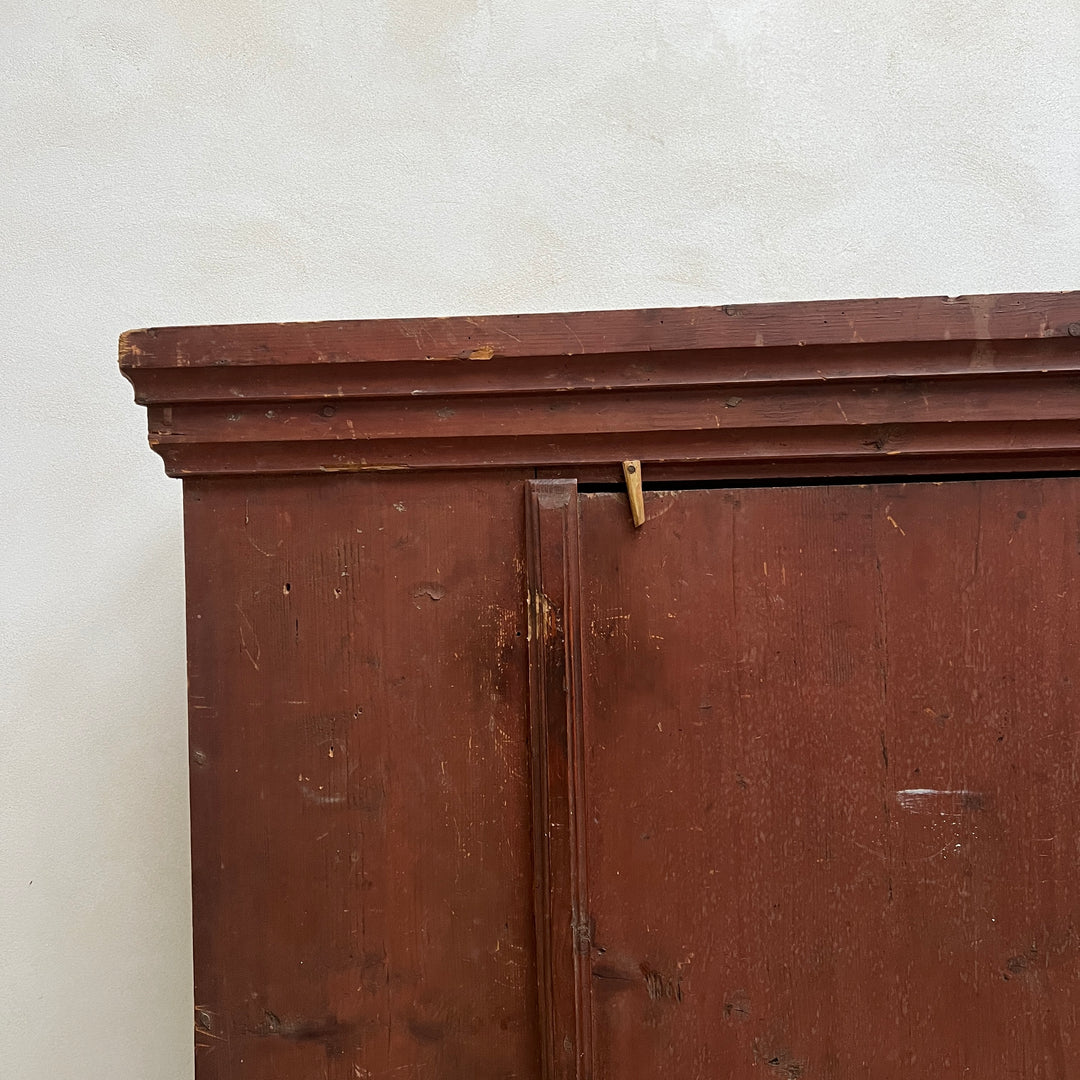 Antique primitive French Linen Press e