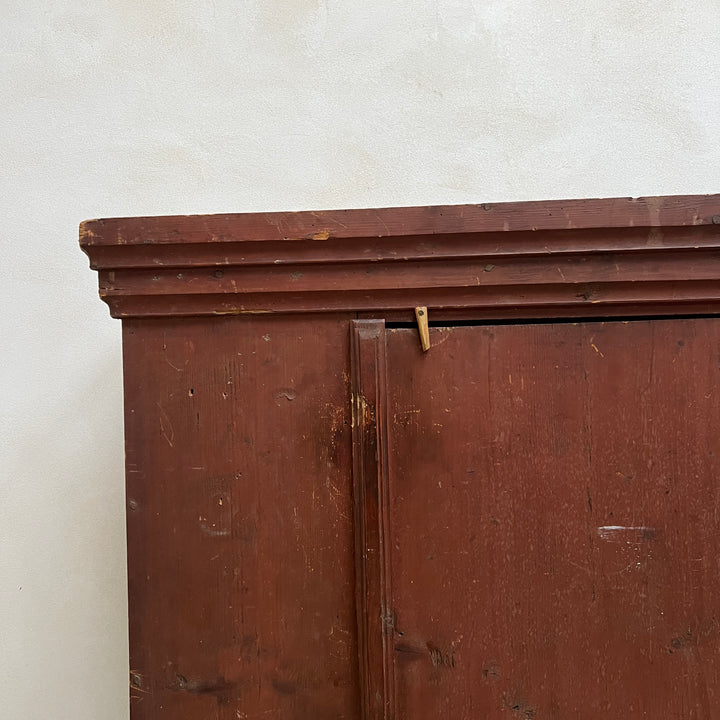 Antique primitive French Linen Press e