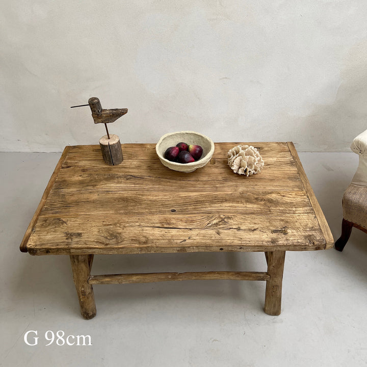 Medium Antique Coffee Tables