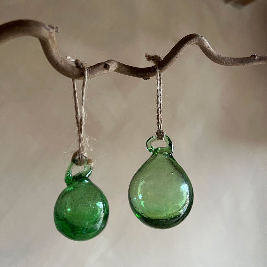 Hand blown Mini Bauble | Green