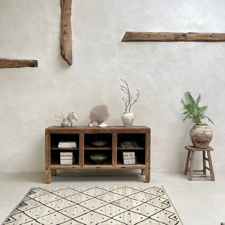 Vintage Rustic Wood Counter | Loa