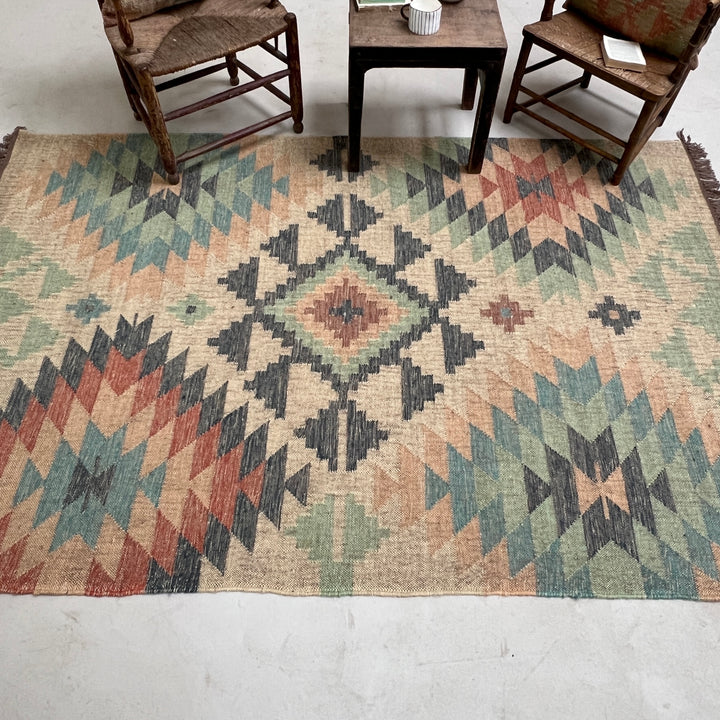 Kilim Style Rug 235 x 160cm