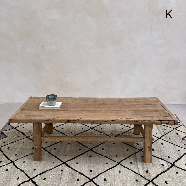 Large Antique Coffee Tables k130