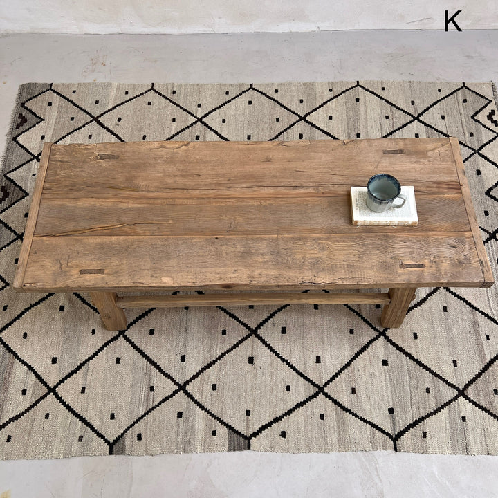 Large Antique Coffee Tables k130