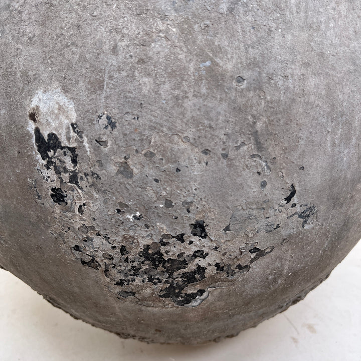 Large Antique Rustic Clay Urn | Siberut c