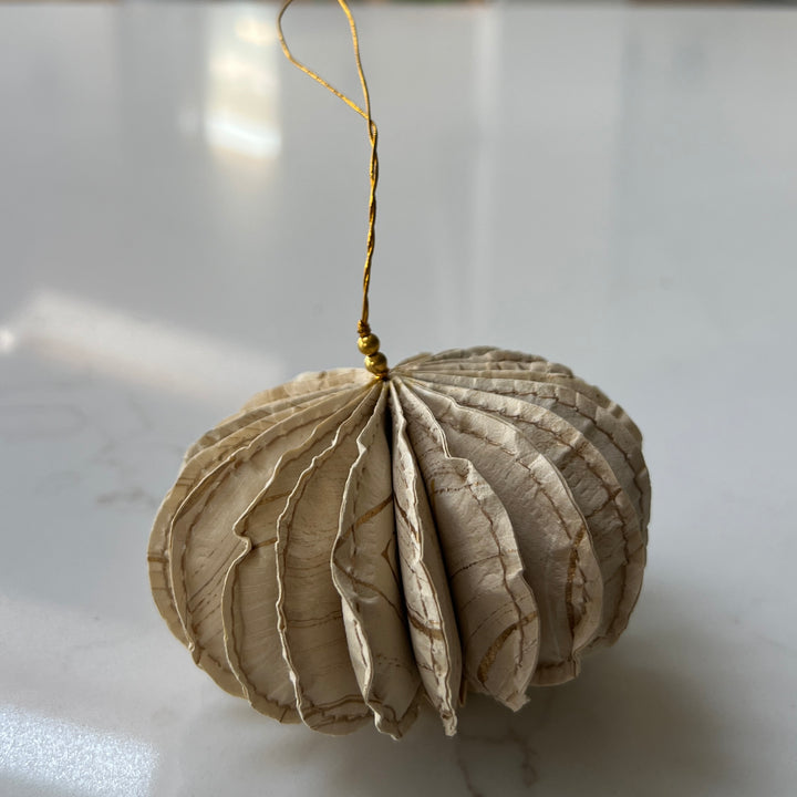 Marbled Paper Decoration | Antique White