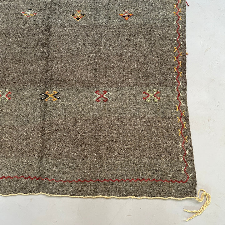 Moroccan rug with abstract motifs | Atlas No4