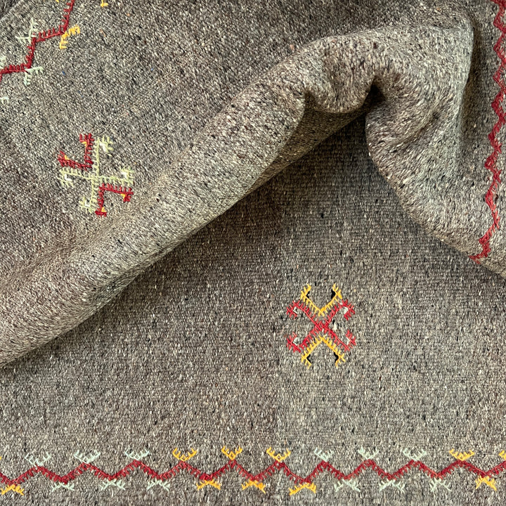 Moroccan rug with abstract motifs | Atlas No4