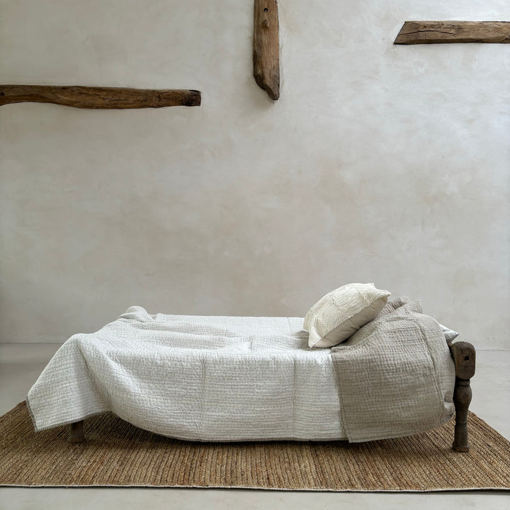 Natural Linen Stitch Throw