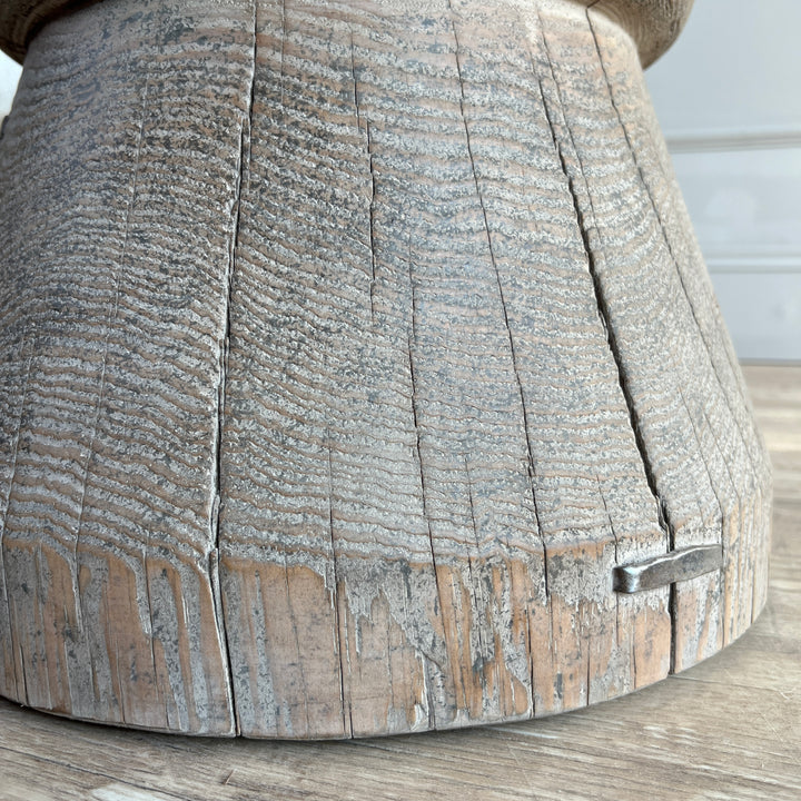Rustic ancient elm wood round side table | Hidcote 1