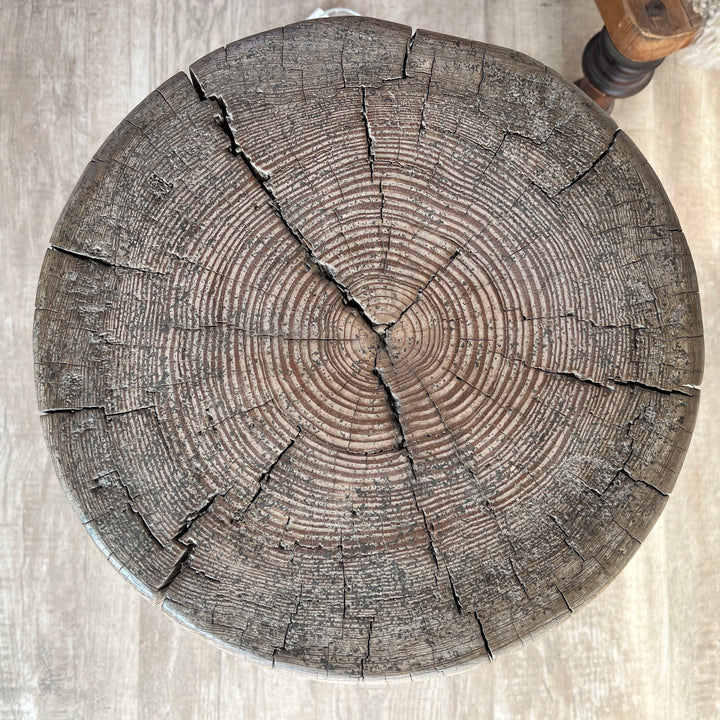 Rustic ancient elm wood round side table | Hidcote 2