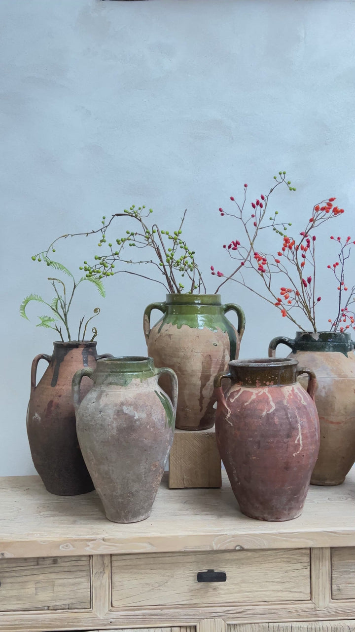 Medium Antique Urns | Olive