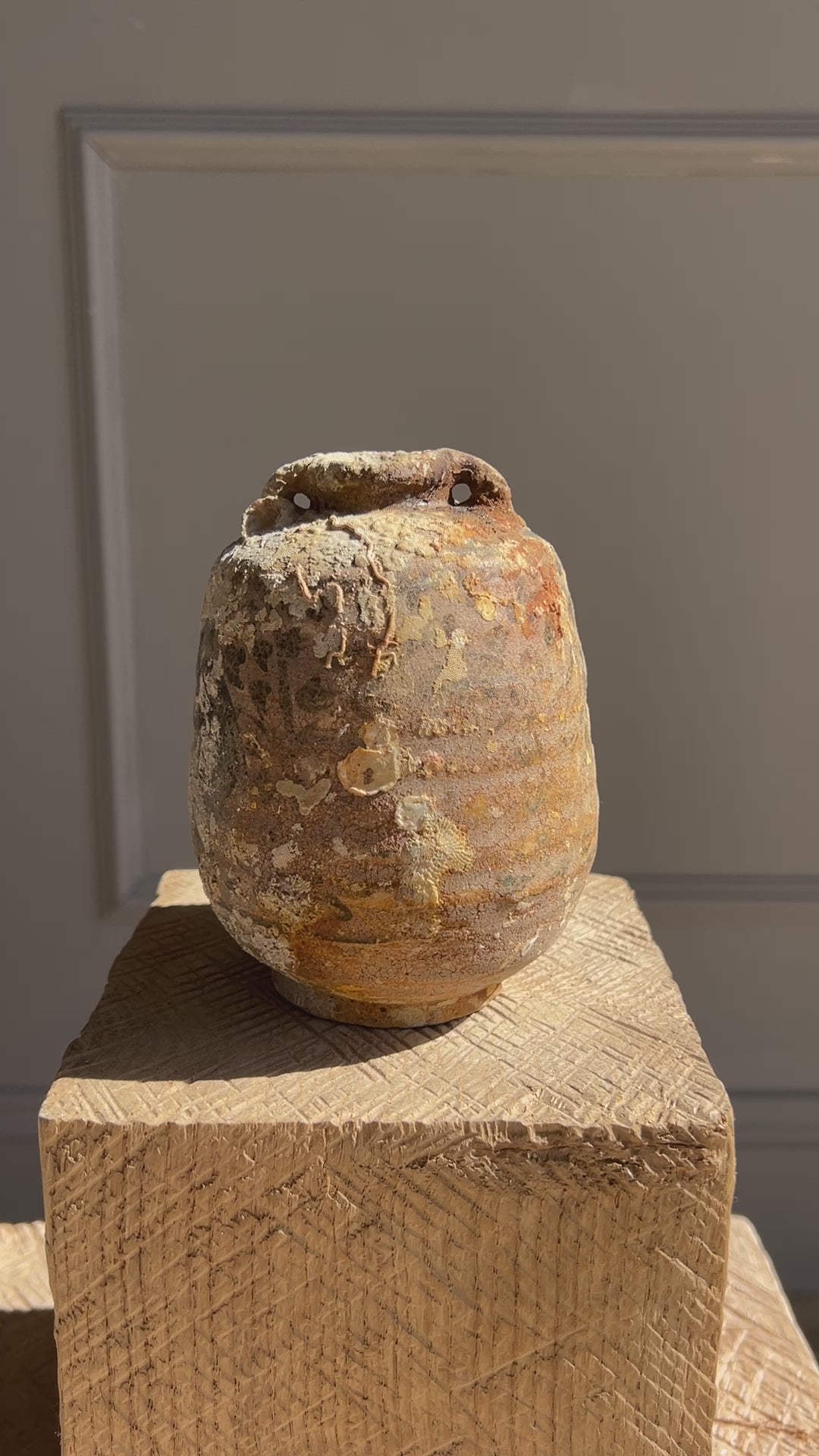 Antique Shipwreck Sawankhalok pottery jar 98006