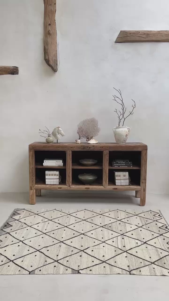 Vintage Rustic Wood Counter | Loa