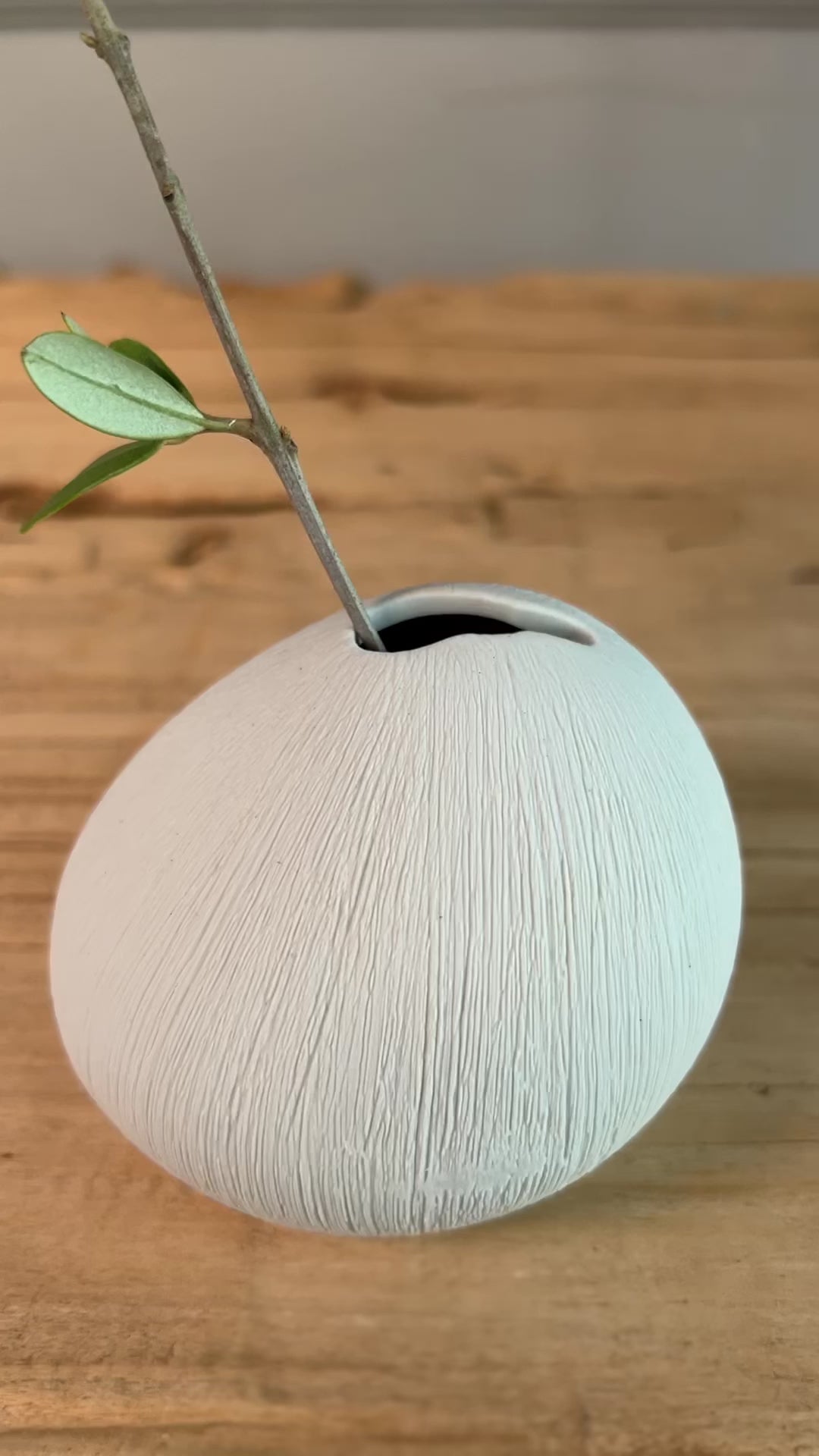 Handmade ceramic vase Asti