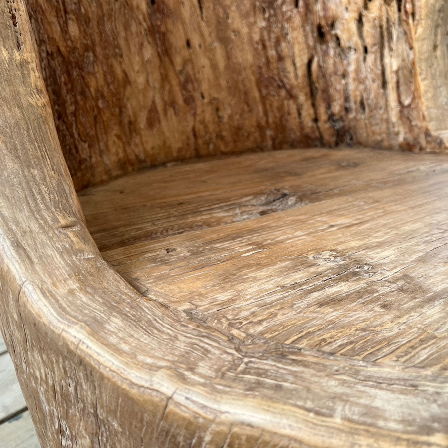 Rustic large tree trunk chair | Sergio