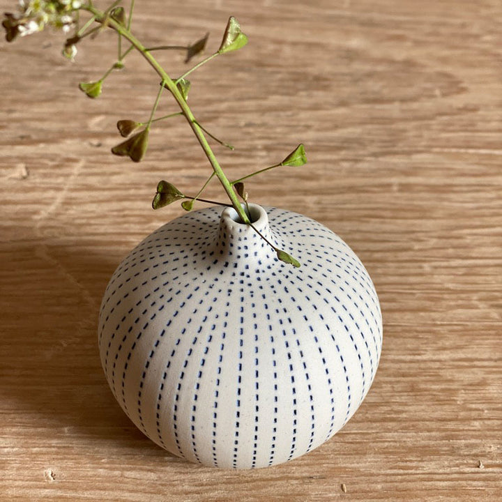 Handmadeceramic vase | Urchin Blue