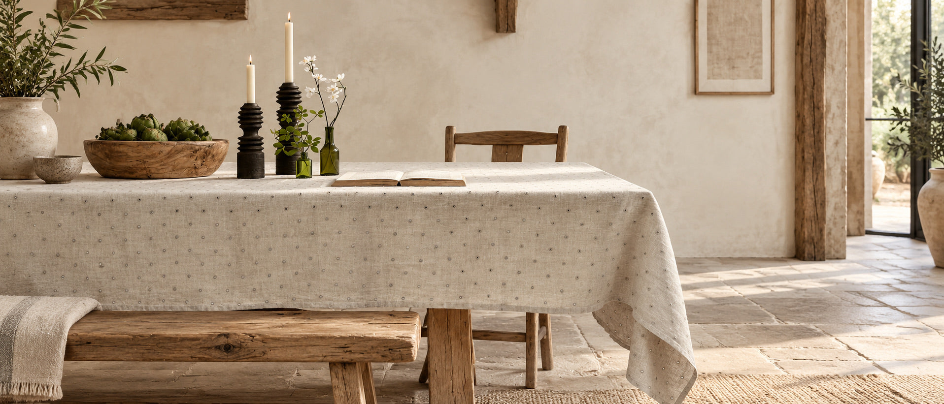 Tablecloths & Table Runners