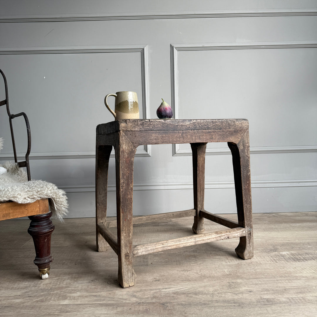 Antique Side Table Alejandra