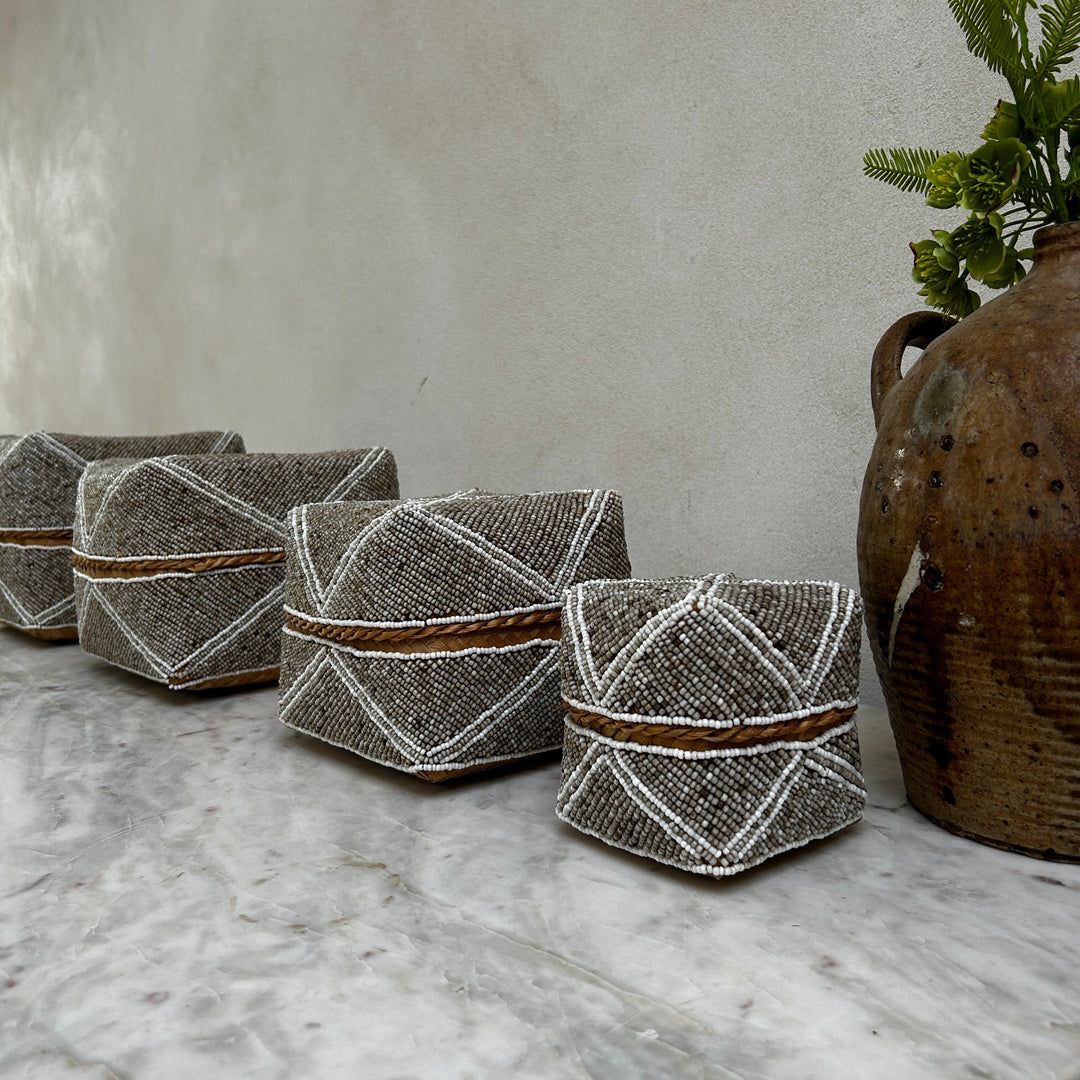 Handwoven beaded storage box | Laili