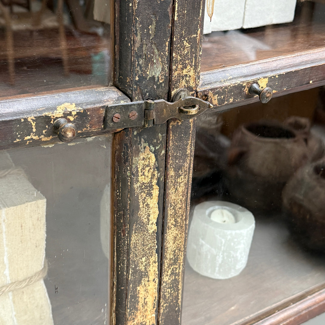 Antique Slender glazed cupboard Hendricks