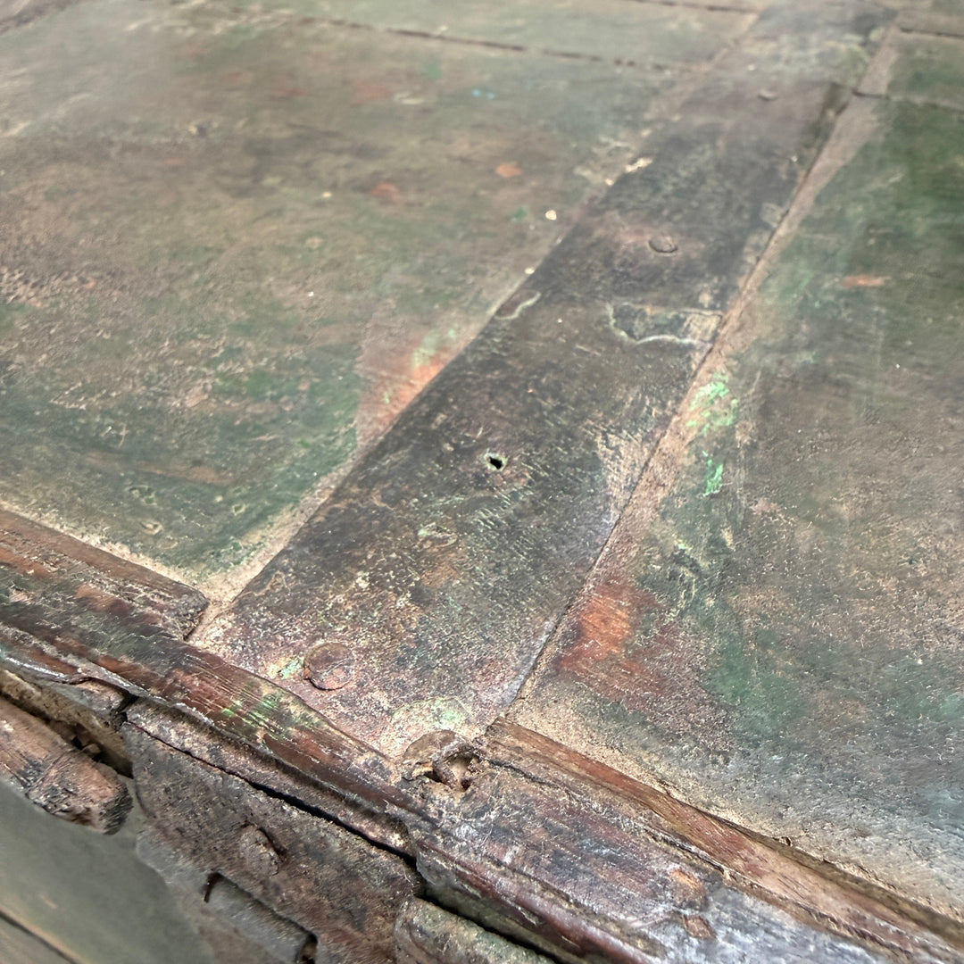 Antique Dark Green Blanket Box | Clandon