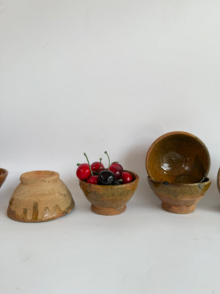 Stoneware ochre hand made bowl