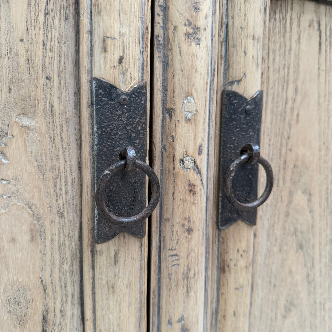 Small Antique Cupboard | Dale