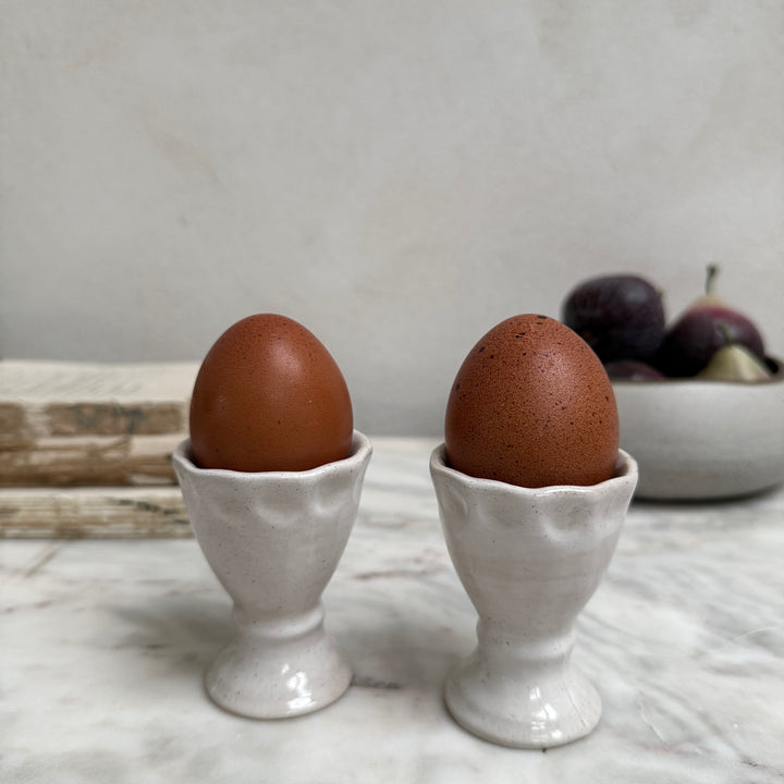 Hand made egg cup white | Florence