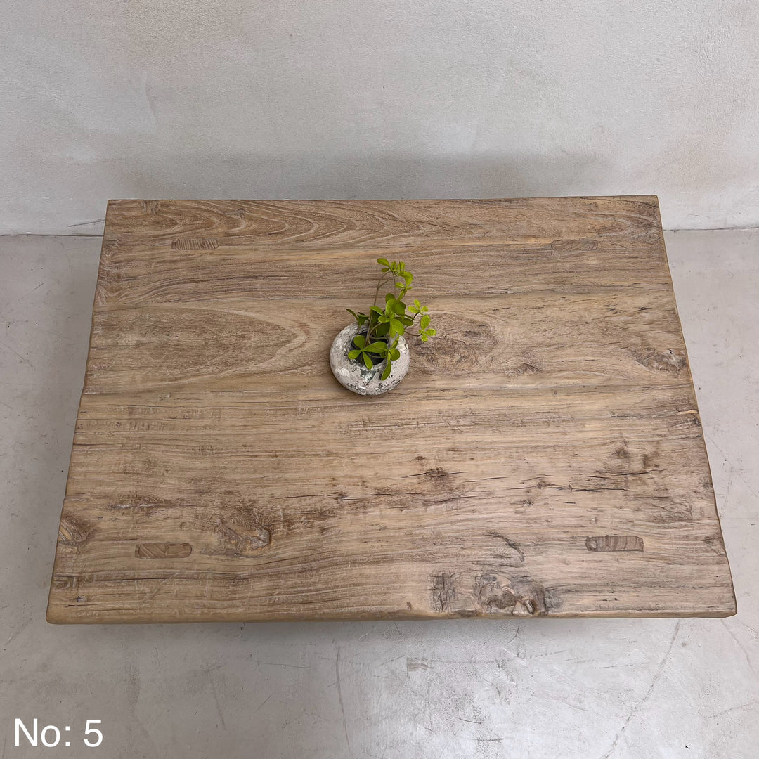 Rustic coffee tables