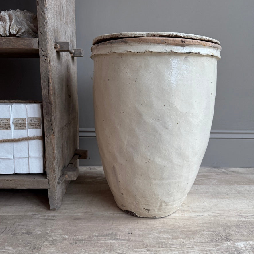 Large Antique Chinese Cizhou Storage Jar with Lid