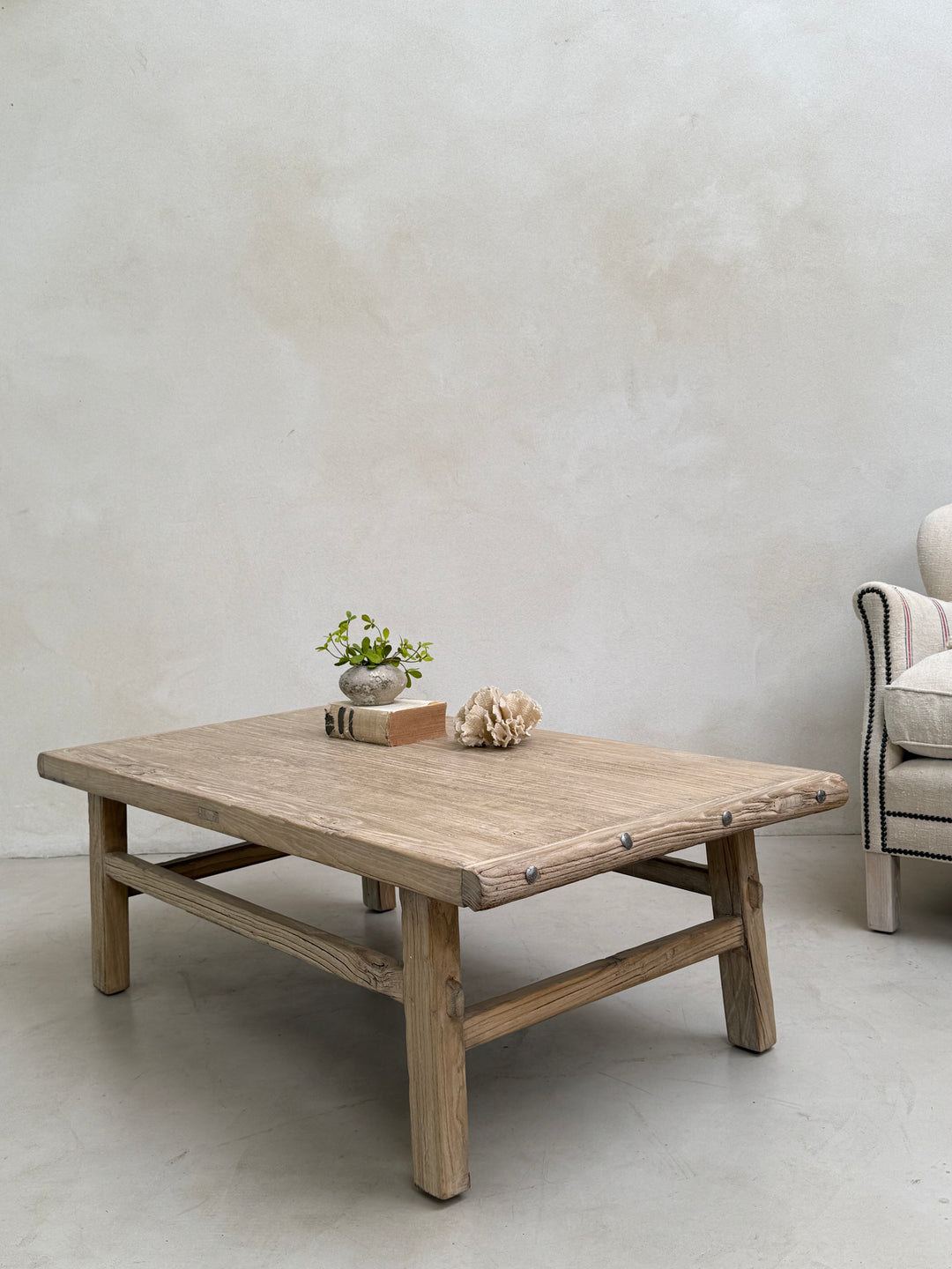 Reclaimed coffee table pale wood | Cotswolds
