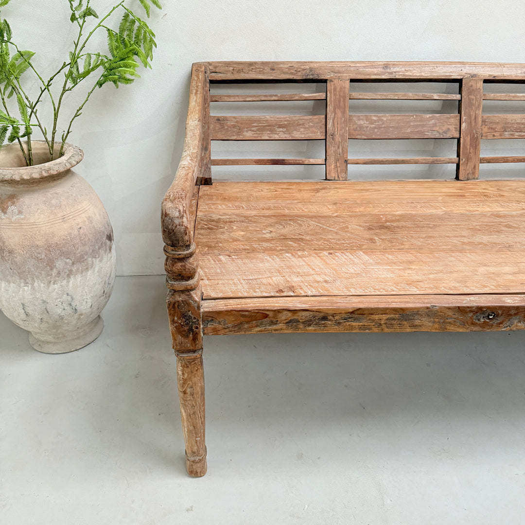Large antique hand carved wooden Daybed Bench | Sebastian