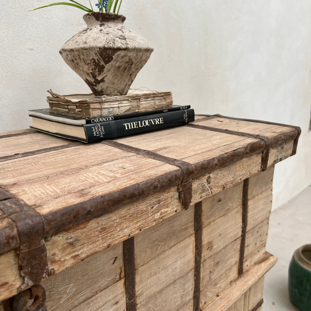 White Washed Teak Lift-Top Console Table | Neilah