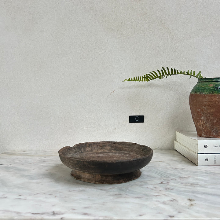 Antique hand turned wood bowl | Batak