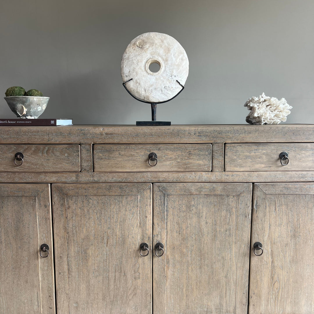 Antique Cupboard | Caspar