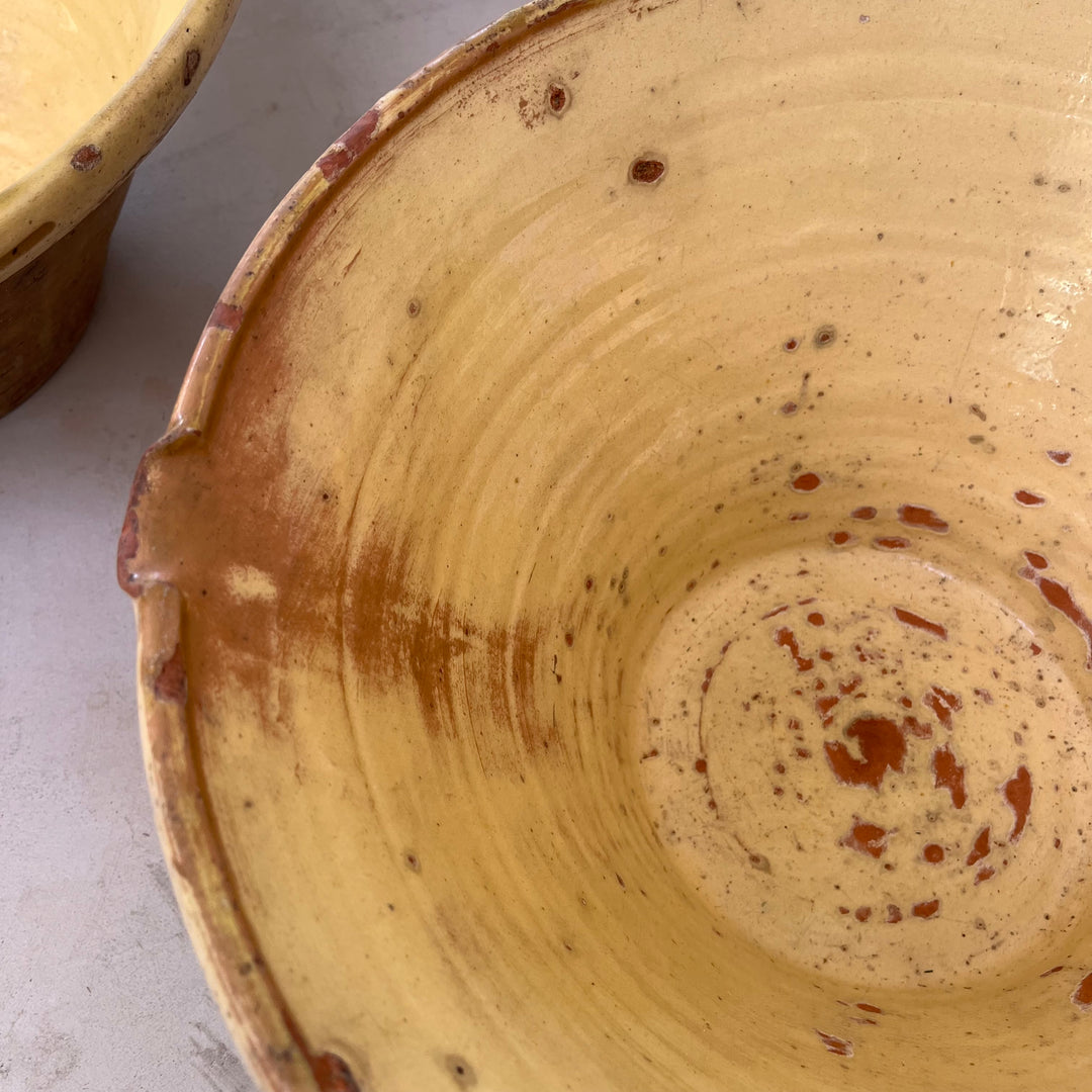 Antique rich butter passata bowl