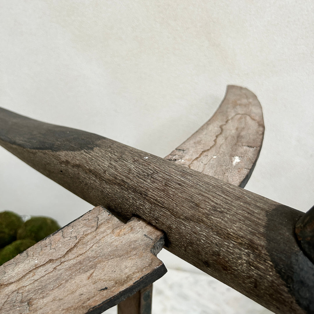 Rustic Wooden Bird On Stand | Panuta