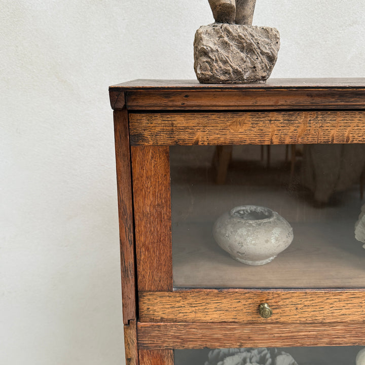 Antique Globe Wernicker Glazed shelving Louvre