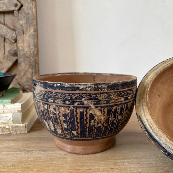 Antique Moroccan Safi Jubbaha Pot | Menna