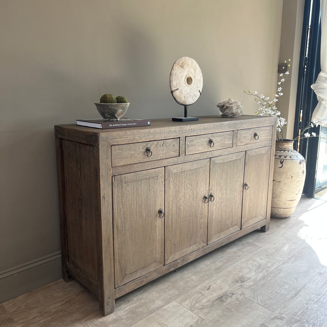 Antique Cupboard | Caspar