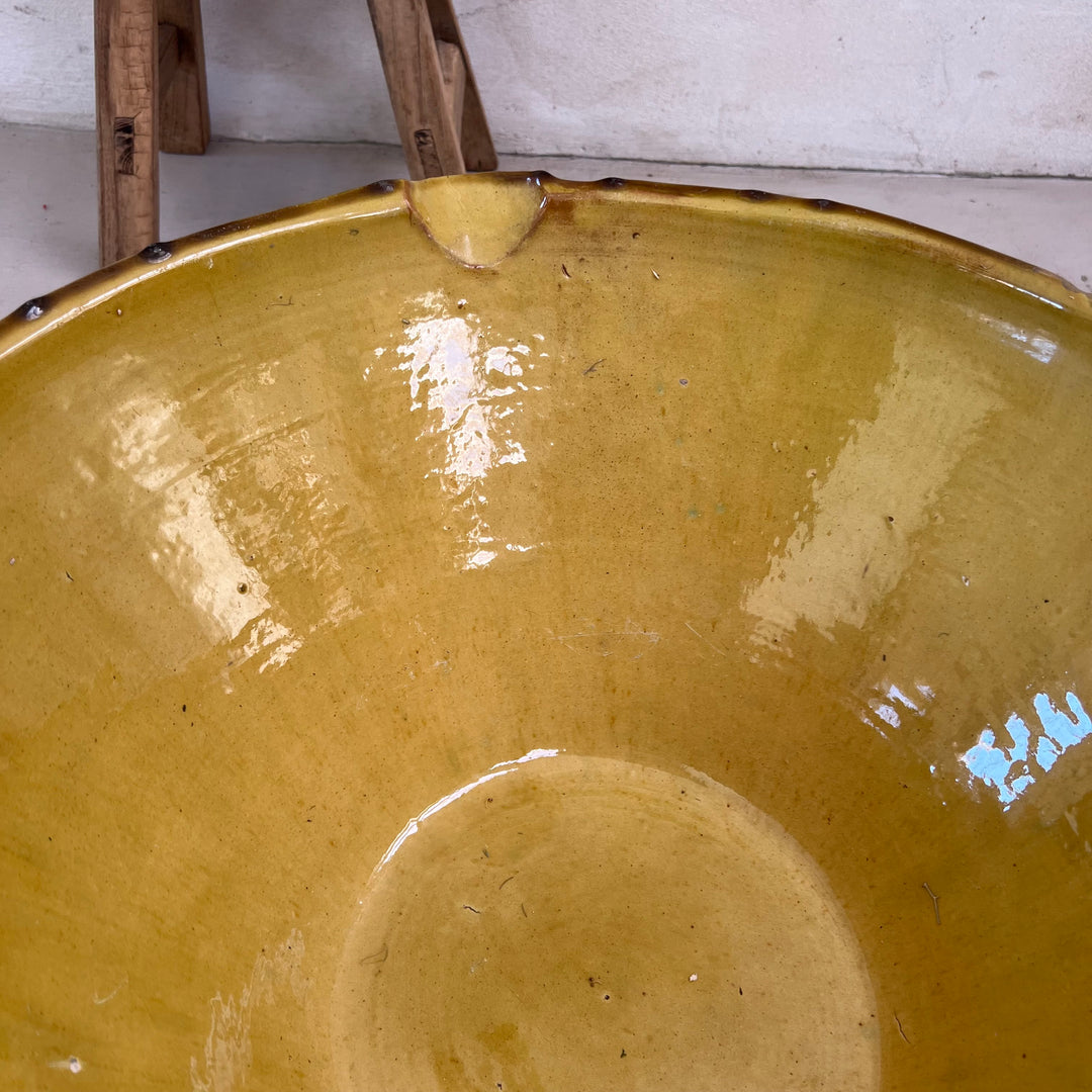 Antique rich butter passata bowl