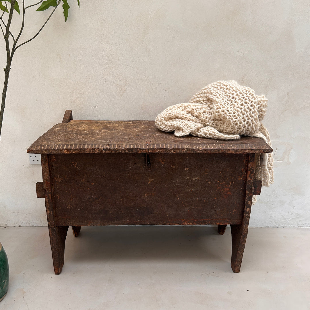 Antique wooden coffer storage box | Adelia