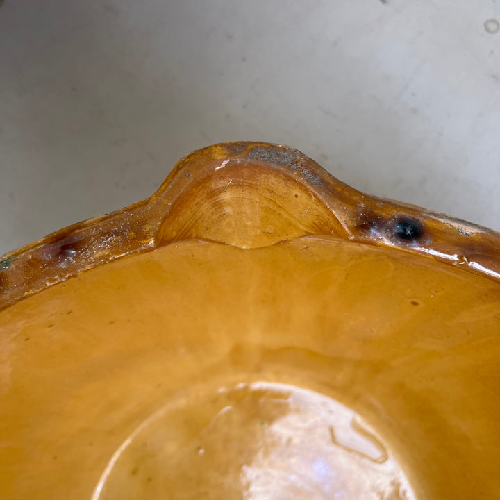 Antique pale ochre passata bowl